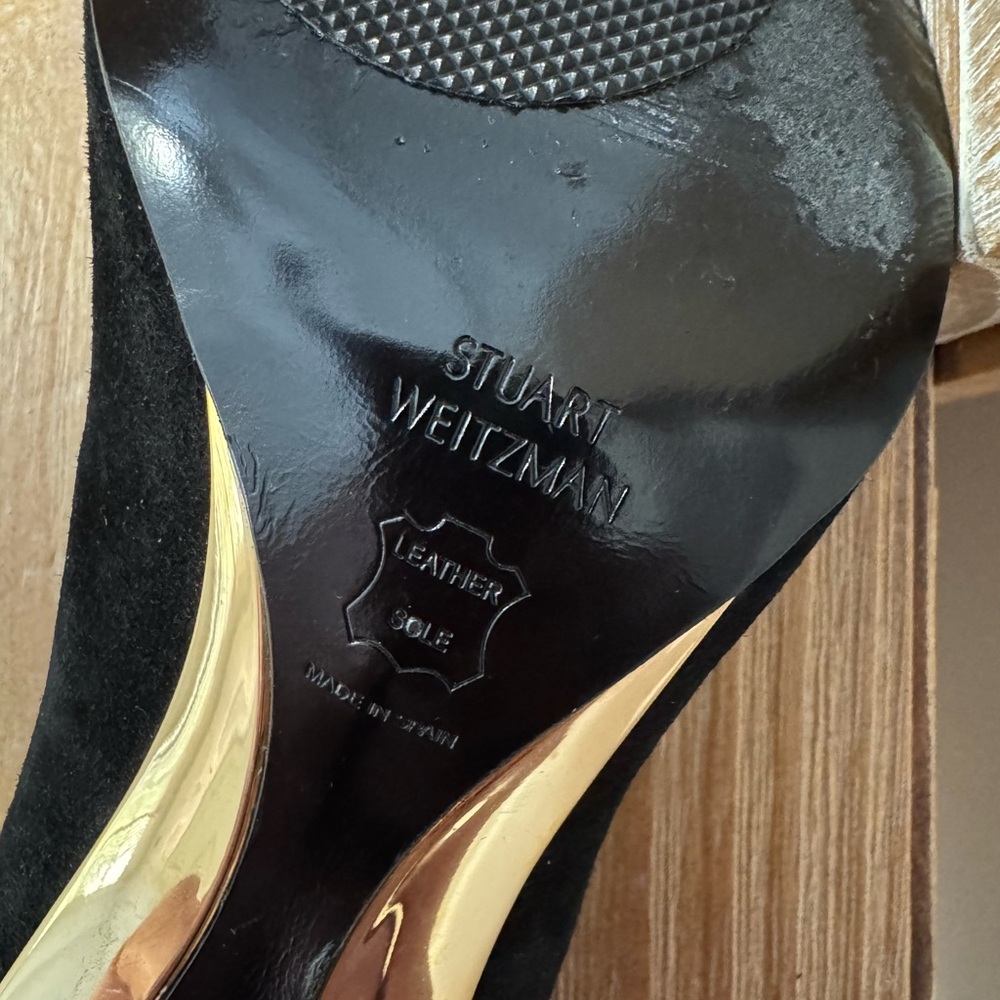 Stuart Weitzman Classic Black Heels - Picture 5 of 11